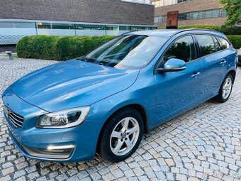 Volvo V60 2.0D 120KW AUT FACELIFT LED VÝHŘEV SERVISKA - 2
