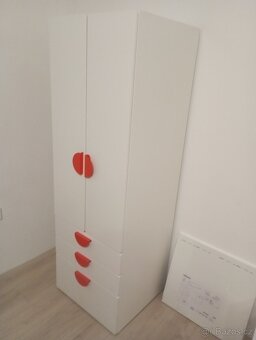 Ikea Smastad - skříň - 2