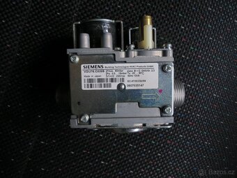 6 kusů plynových ventilů Siemens VGU76.0209. - 2