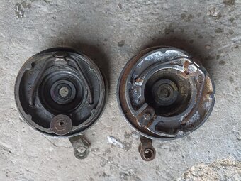 Brzdový štít -Př.vidlice-maska světla Stadion s11,22 - 2