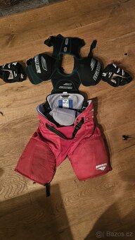 Hokejová výstroj - 2