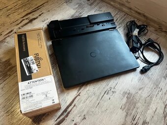 Fujitsu Lifebook U747, černý 14’ - 2