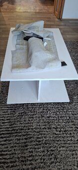 Stolek do obýváku - 2