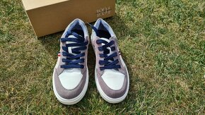 Tenisky vel.36 zn. Baťa NOVÉ - 2