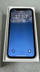 Iphone 11 - 64 GB bílý - 2