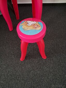 Toaletní stolek Barbie - 2
