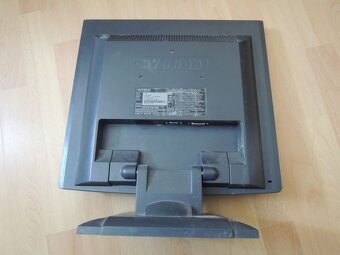 Monitor Hyundai L72D - 2