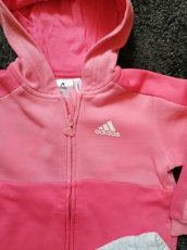 Dívčí tepláková souprava vel. 86, zn. Adidas - 2