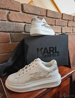 Karl Lagerfeld nové vel.36 nové včetně krabice - 2