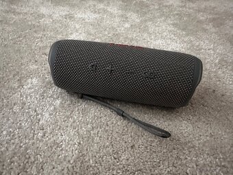 Prodám reproduktor JBL Flip 6. - 2