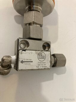 Flowmeter IFM SI5000 s adapterem E40129 - 2