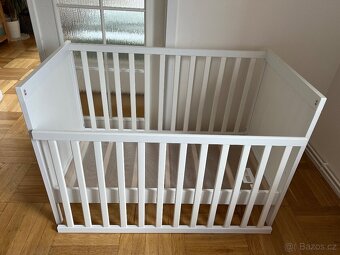 Dětská postýlka s vybavením - 2
