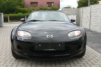 MAZDA MX5 NC 1.8i 16v, 93kW, KLIMA, ESP, ALU. - 2