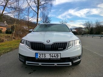 Škoda Octavia Scout tsi - 2