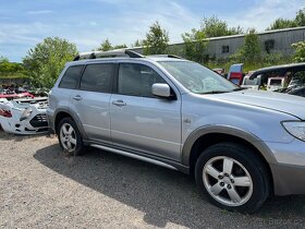 Mitsubishi Outlander 2.4i Veškeré náhradní díly - 2