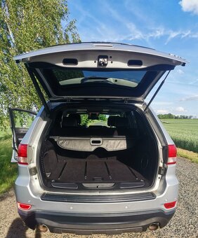 Jeep Grand Cherokee - 2