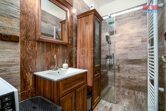 Prodej rodinného domu 145 m², pozemek 162 m², Hořice - 2