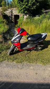 Skůtr bez TP 50ccm - 2