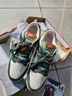 NIKE DUNK LOW - 2