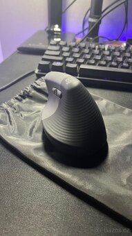 Bezdrátová ergonomická myš Logitech - 2