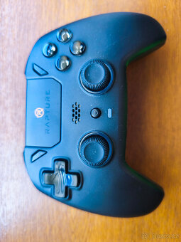 Herní ovladač - 2