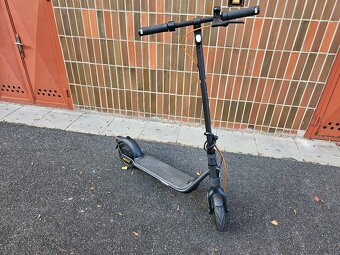 Elektrická koloběžka Ninebot KickScooter F2 Pro E by Segway - 2