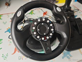Volant s pedály k PS2 - 2