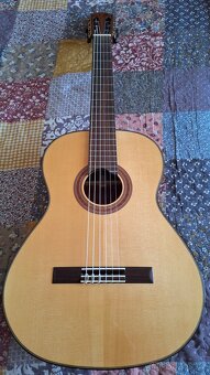 Celomasivní 4/4 klasická kytara Martinez MCG-118S - 2