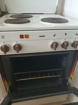 levný elektrický sporák - 2