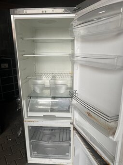 Lednice s mrazákem - 2