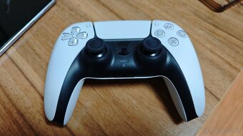 Prodám PlayStation 5 slim + PS plus 1 rok - 2