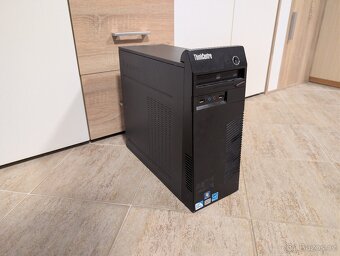 Stolní počítač Lenovo ThinkCentre M71e - 2