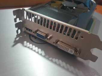 AMD Radeon 7670 -  4GB - GDDR5 - 2