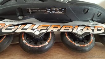 In-line brusle Rollerblade max wheels 84 Class A - 2