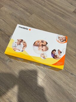MEDELA ODSÁVAČKA - 2