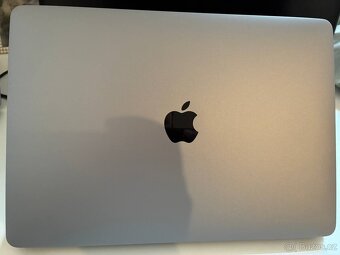 Macbook Air 13" M1 2020 Space gray - prasklý displey - 2