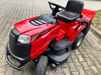 Zahradní traktůrek s vozíkem - 2