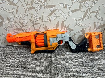 Nerf LAWBRINGER - 2