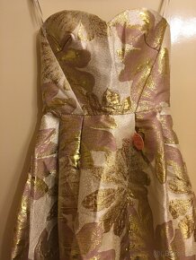 Nové zlato-starorůžové šaty ChiChi London - 2