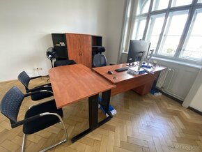 Kancelářský stůl Hobis 180x80 cm - 2