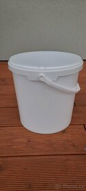 Plastové kbelíky 10L s víčkem - 2