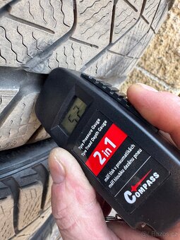 Zimní pneu Pirelli 255/40/20 - 2