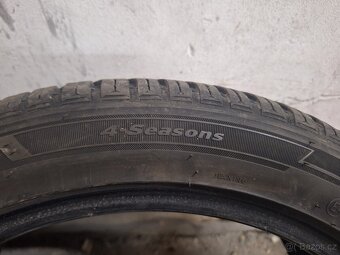 Celoroční pneu 215/45/17 Hankook - 2