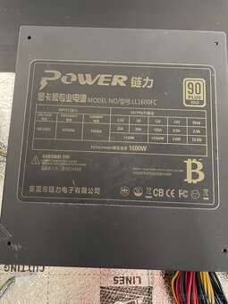 Pc komponenty zdroj deska zakladni dily soucastky - 2