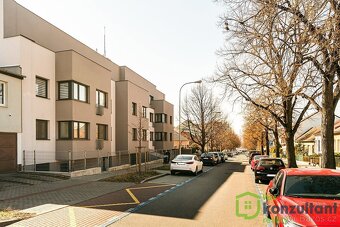 Prodej garážové stání v Brně Židenicích, ev.č. 00742 - 2