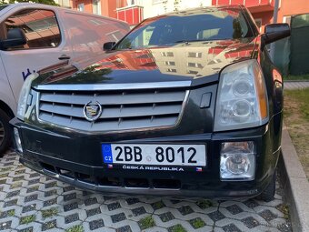 Cadillac SRX - 2