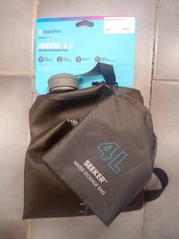 Nezničitelný vak na vodu Hydrapak Seeker 4l - 2