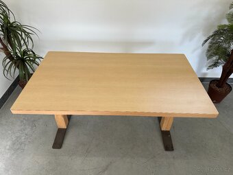 Masivní jídelní stůl restaurační 140x80cm - 2