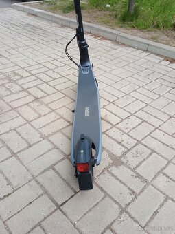 Ninebot KickScooter E2 E by Segway - 2