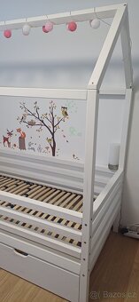 Postel domeček s zásuvky - 2